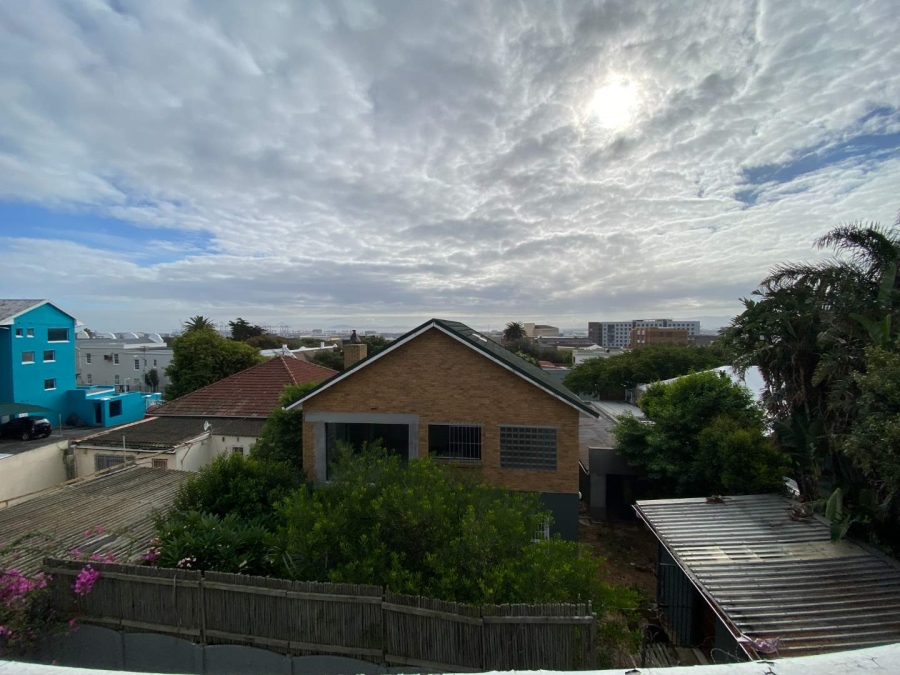2 Bedroom Property for Sale in Woodstock Upper Western Cape